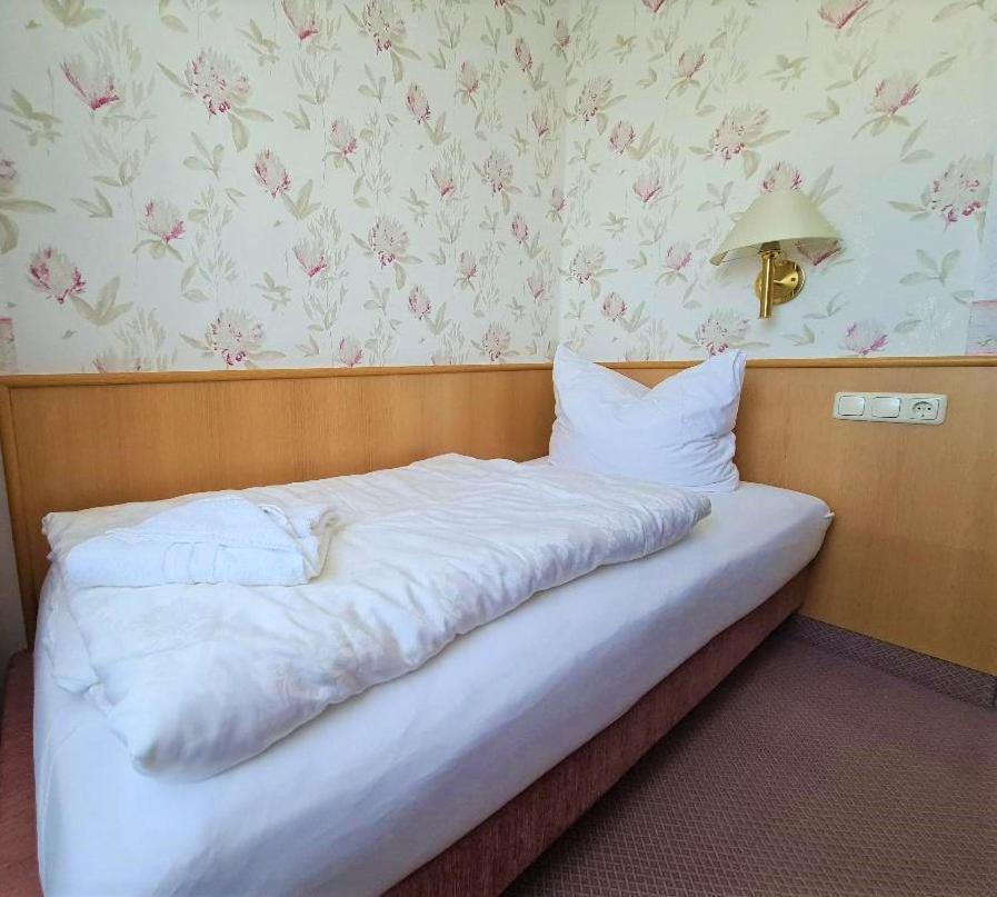 Familien-Hotel Am Traenkbachtal フラウエンヴァルト エクステリア 写真