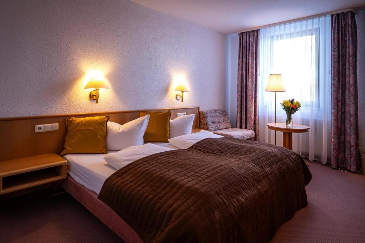 Familien-Hotel Am Traenkbachtal フラウエンヴァルト エクステリア 写真
