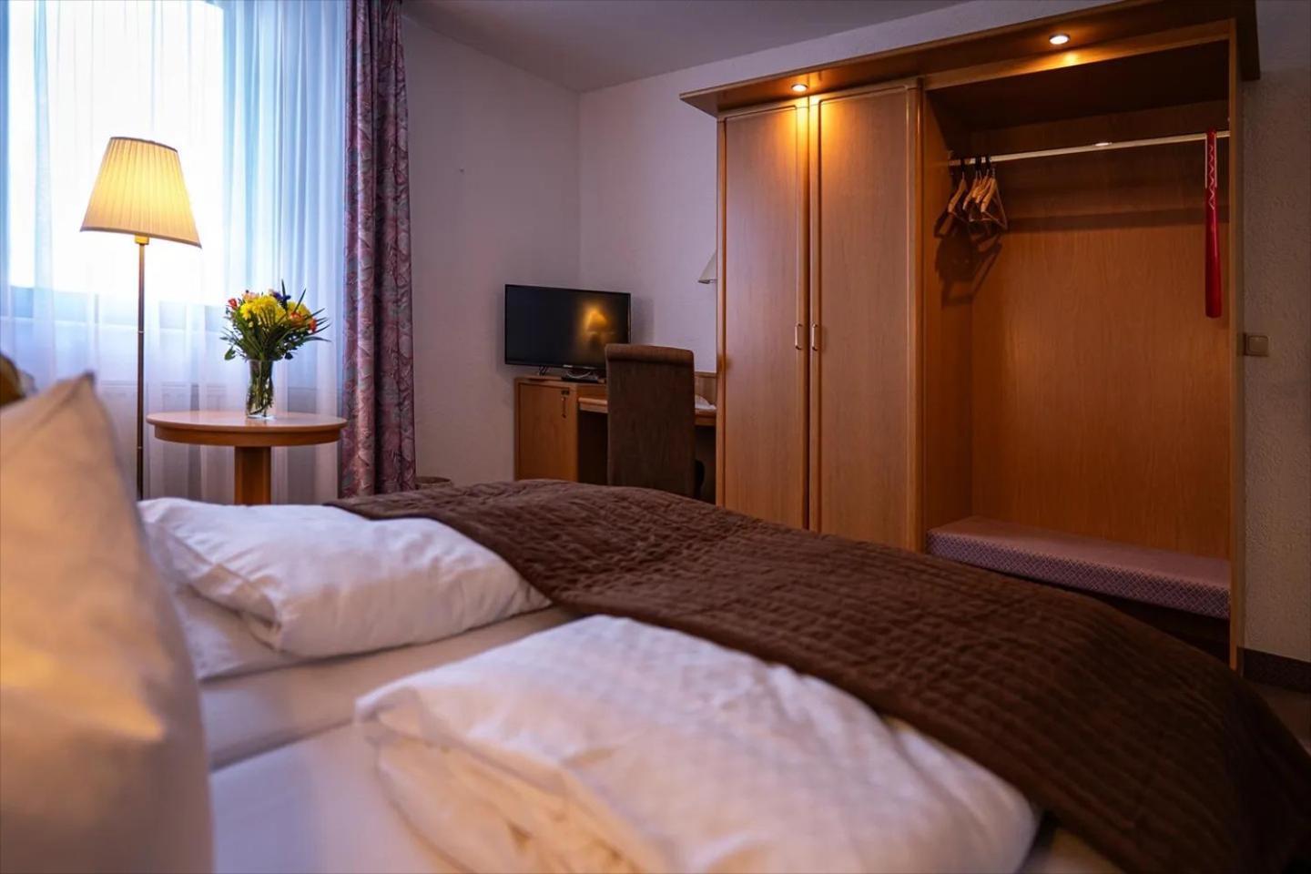 Familien-Hotel Am Traenkbachtal フラウエンヴァルト エクステリア 写真