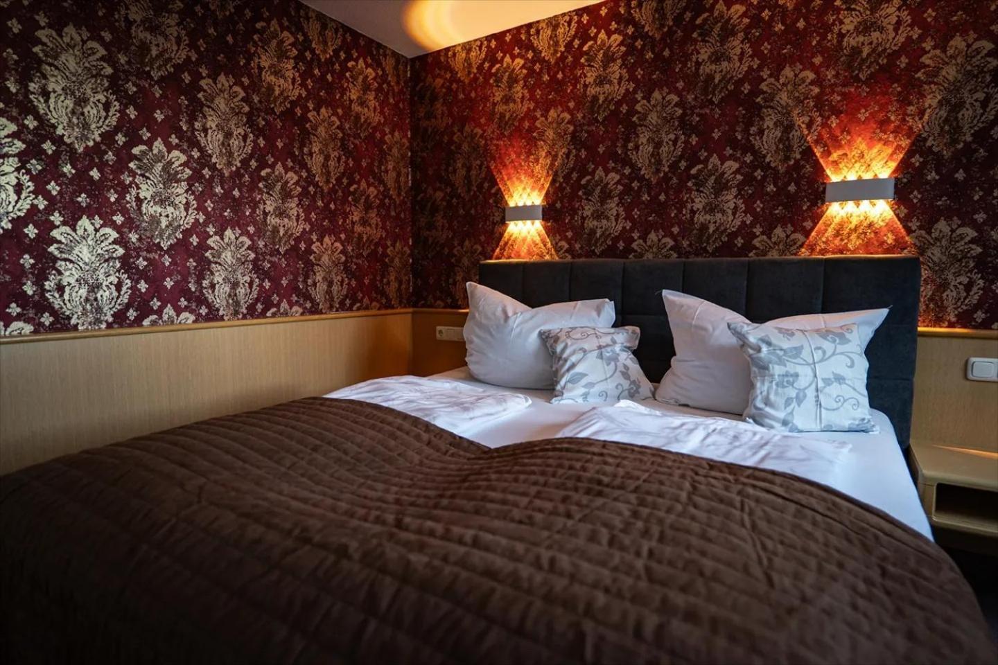Familien-Hotel Am Traenkbachtal フラウエンヴァルト エクステリア 写真
