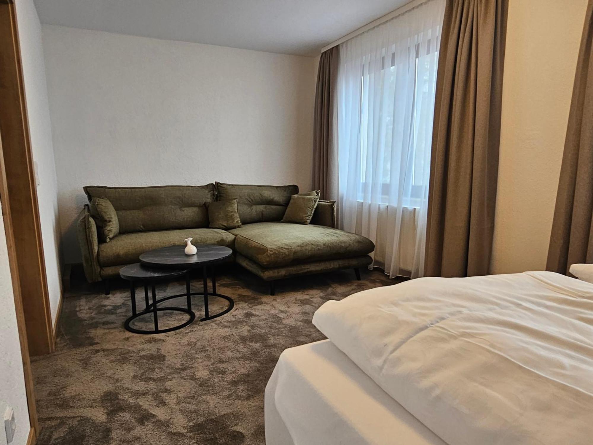 Familien-Hotel Am Traenkbachtal フラウエンヴァルト エクステリア 写真